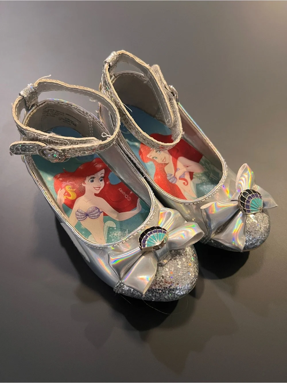 Silver sparkly toddler mini heeled shoes - size 7 toddler - Ariel mermaid